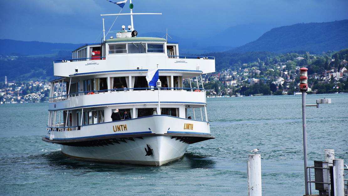 Lokalinfo AG: Wegen Lärm: Zürichsee-Schiffe dürfen nicht mehr hornen